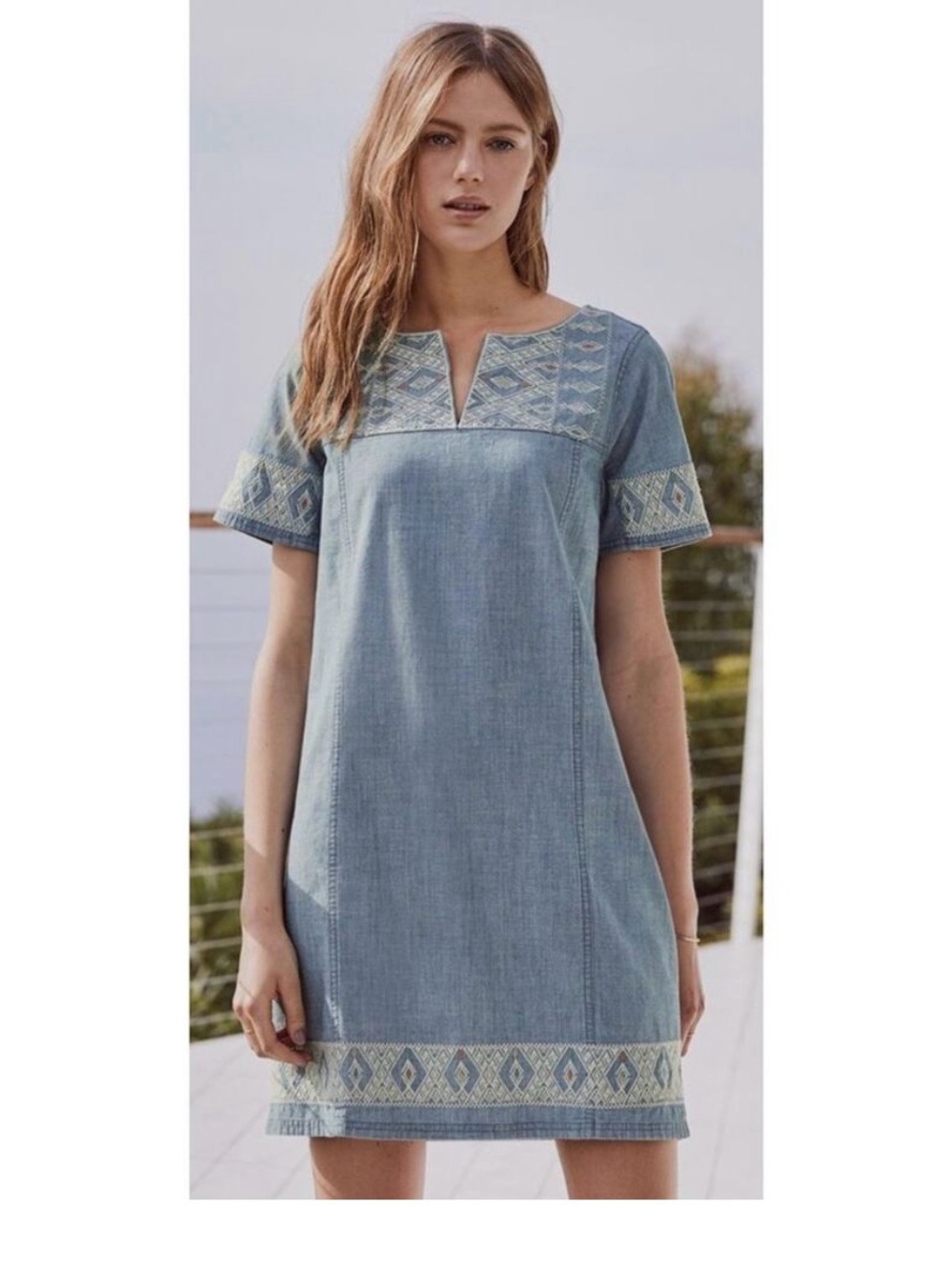 Madewell Light Blue Denim Shift Dress with White and pink Embroidered Trim-small
